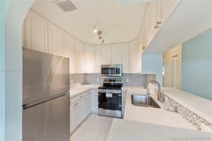 105 N Las Olas Dr, Jensen Beach, FL 34957, Sold 03/01/19