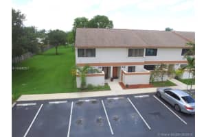 7131 SW 42nd Pl, Davie, FL 33314, Sold 08/27/18