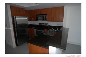 111 E Flagler St, Miami, FL 33131, Sold 10/05/18