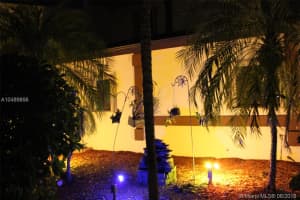 19948 NE 5th Ct #5g, Miami, FL 33179, Sold 10/22/18