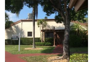 2737 Parkview Dr S, Hallandale Beach, FL 33009, Sold 01/04/19