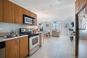 401 69th St, Miami, FL 33141, Sold 08/20/18