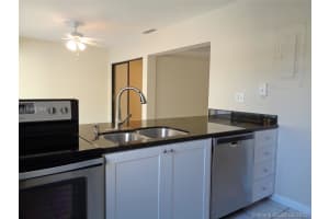 15520 Sharpecroft Dr, Miami Lakes, FL 33014, Sold 08/14/18