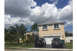 4000 SW 70th Terrace, Davie, FL 33314, Sold 10/12/18