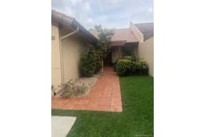 8666 SW 114th Pl, Miami, FL 33173, Sold 07/26/18