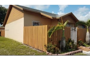6722 NW 188th Terrace, Hialeah, FL 33015, Sold 02/12/19