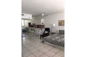 100 Lincoln Rd 1236, Miami Beach