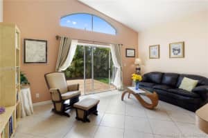 5226 SW 38th Way, Fort Lauderdale, FL 33312, Sold 01/20/19