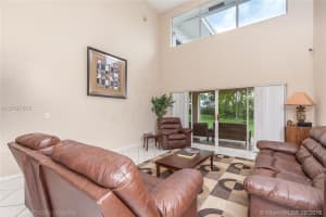 210 NW 195th Ave, Pembroke Pines, FL 33029, Sold 08/30/18