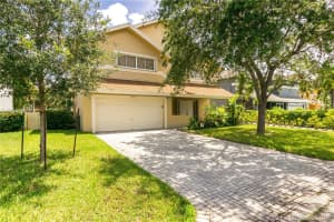 20611 NW 8th St, Pembroke Pines, FL 33026, Sold 10/25/18