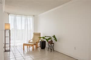 126 SW 17th Rd, Miami, FL 33129, Sold 07/31/18
