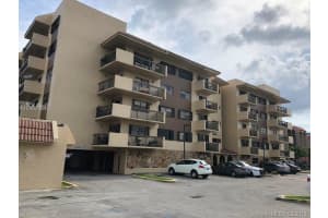 5249 NW 7th St, Miami, FL 33126, Sold 11/21/18