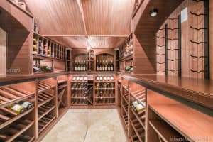 6230 Paradise Point Dr, Palmetto Bay, FL 33157, Sold 12/14/18