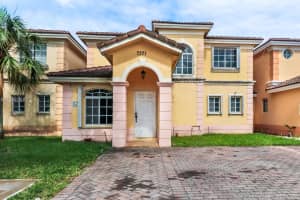 7371 NW 173rd Dr, Hialeah, FL 33015, Sold 02/28/19