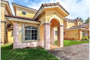 7371 NW 173rd Dr, Hialeah, FL 33015, Sold 02/28/19