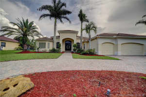 13284 SW 43rd St, Davie, FL 33330, Sold 08/10/18