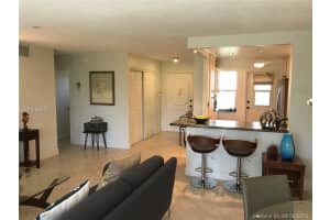 300 NE 14th Ave, Hallandale Beach, FL 33009, Sold 10/19/18