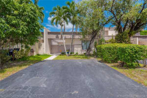 7433 SW 105th Pl, Miami, FL 33173, Sold 09/27/18