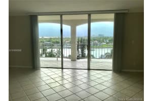 5401 Collins Ave, Miami Beach, FL 33140, Sold 11/30/18