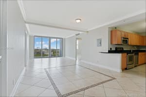 401 69th St, Miami, FL 33141, Sold 01/25/19