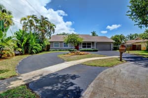 8674 SW 51st St, Cooper City, FL 33328, Sold 08/22/18