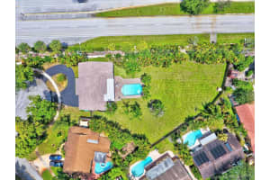 8674 SW 51st St, Cooper City, FL 33328, Sold 08/22/18