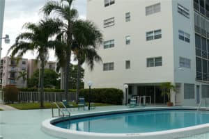 700 NE 14th Ave, Hallandale Beach, FL 33009, Sold 08/10/18