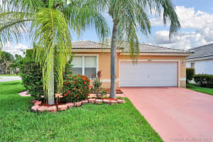 20893 NW 19th St, Pembroke Pines, FL 33029, Sold 10/23/18