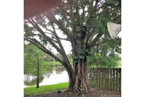10050 NW 3rd St, Plantation, FL 33324, Sold 10/31/18