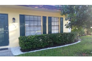 2352 SW 70th Way, Davie, FL 33317, Sold 08/31/18