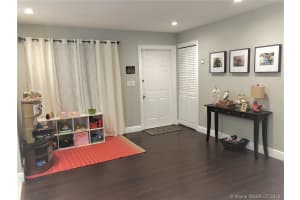 2352 SW 70th Way, Davie, FL 33317, Sold 08/31/18