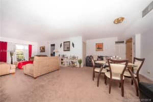 1301 NE 7th St, Hallandale Beach, FL 33009, Sold 10/19/18