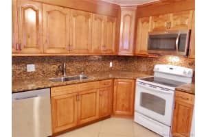 1301 NE 7th St, Hallandale Beach, FL 33009, Sold 09/25/18
