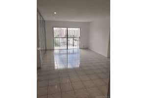 1301 NE 7th St, Hallandale Beach, FL 33009, Sold 09/21/18