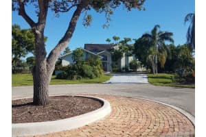 11804 SW 43rd St, Davie, FL 33330, Sold 03/29/19