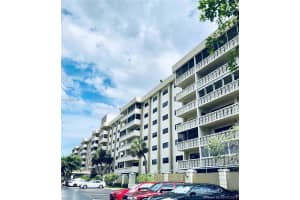 800 NE 195th St, Miami, FL 33179, Sold 02/15/19