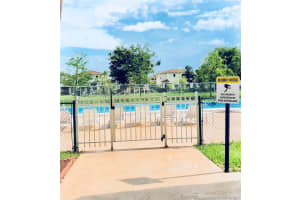 800 NE 195th St, Miami, FL 33179, Sold 02/15/19