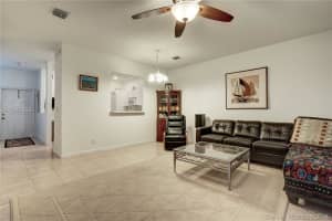9040 NW 55th St, Sunrise, FL 33351, Sold 07/26/18