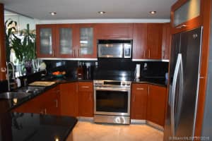 16570 NE 26th Ave #3a, North Miami Beach, FL 33160, Sold 10/30/18