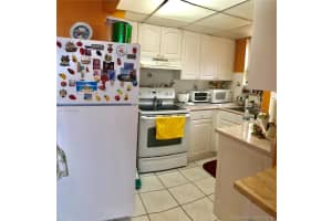 8821 W Flagler St, Miami, FL 33174, Sold 08/30/18