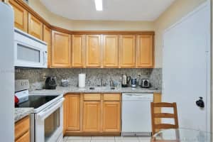 10101 E Bay Harbor Dr, Bay Harbor Islands, FL 33154, Sold 04/30/19