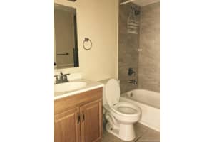 7090 NW 179th St, Hialeah, FL 33015, Sold 08/21/18