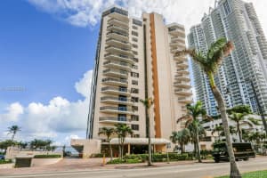 6423 Collins Ave, Miami, FL 33141, Sold 10/10/18