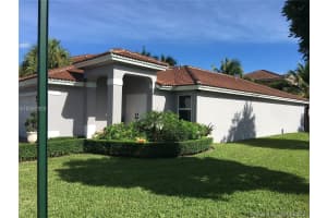 16282 SW 44th Ln, Miami, FL 33185, Sold 09/26/18