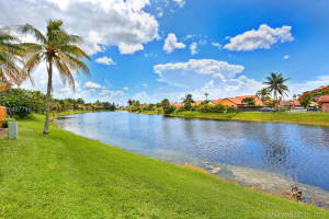 12811 SW 66th Terrace Dr, Miami, FL 33183, Sold 09/28/18