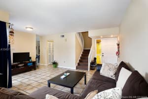 12811 SW 66th Terrace Dr, Miami, FL 33183, Sold 09/28/18