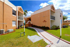 6284 NW 186th St, Hialeah, FL 33015, Sold 10/31/18