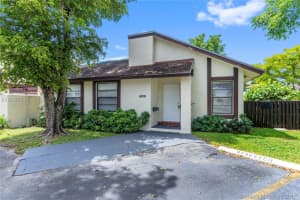 10060 NW 6th Terrace, Miami, FL 33172, Sold 12/18/18