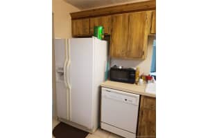 17000 NW 67th Ave, Hialeah, FL 33015, Sold 10/22/18