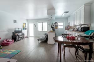 900 6th St, Miami Beach, FL 33139, Sold 08/01/18